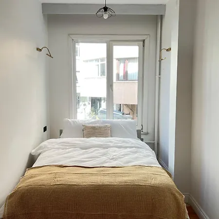 Renovated 5br With Sea View * İstanbul