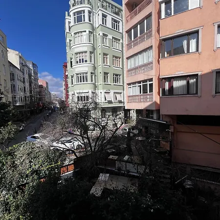 Renovated 5br With Sea View * İstanbul