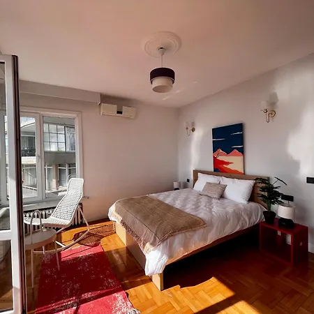 شقة Renovated 5br With Sea View *