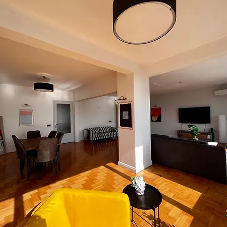 Apartment Renovated 5br With Sea View Istanbul
