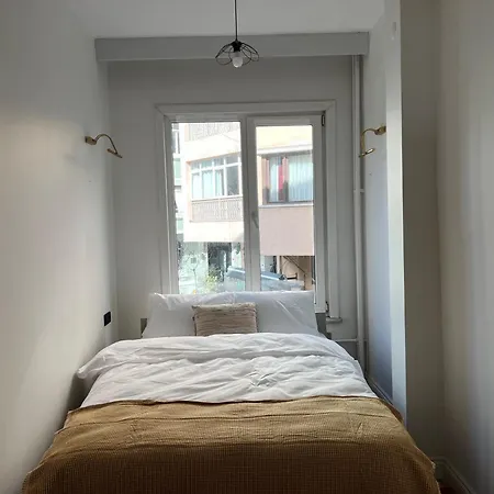 شقة Renovated 5br With Sea View